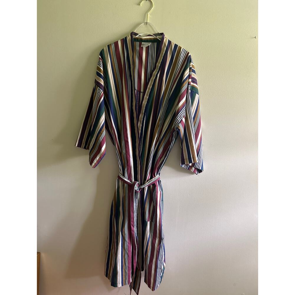 Vtg McGregor men’s house coat robe striped belted 
Lightweight one size